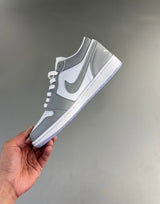 AIR “Jordan 1”