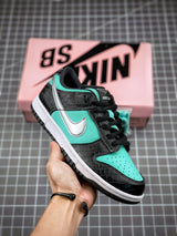 NIKE DUNK